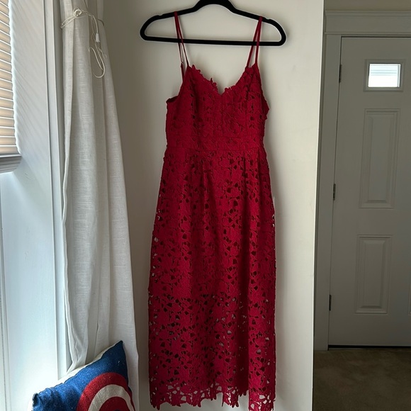 ASTR The Label NWT Red Lace A-Line Midi Dress - Picture 8 of 9